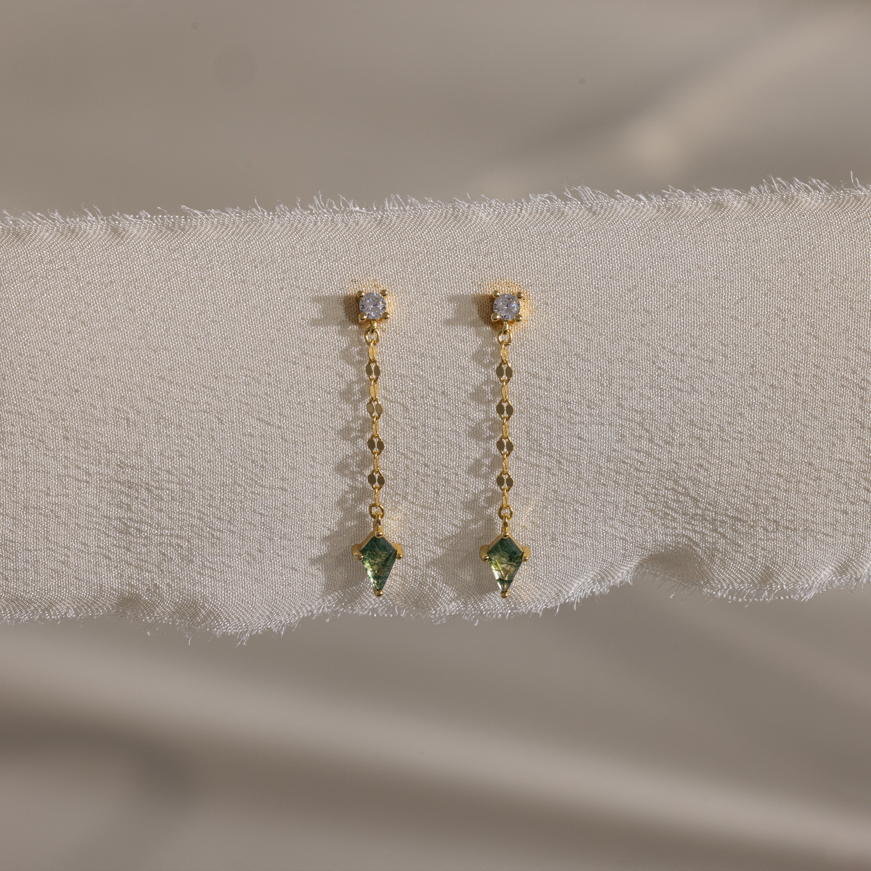 Agate Diamond Dangle Earrings in 18K Gold