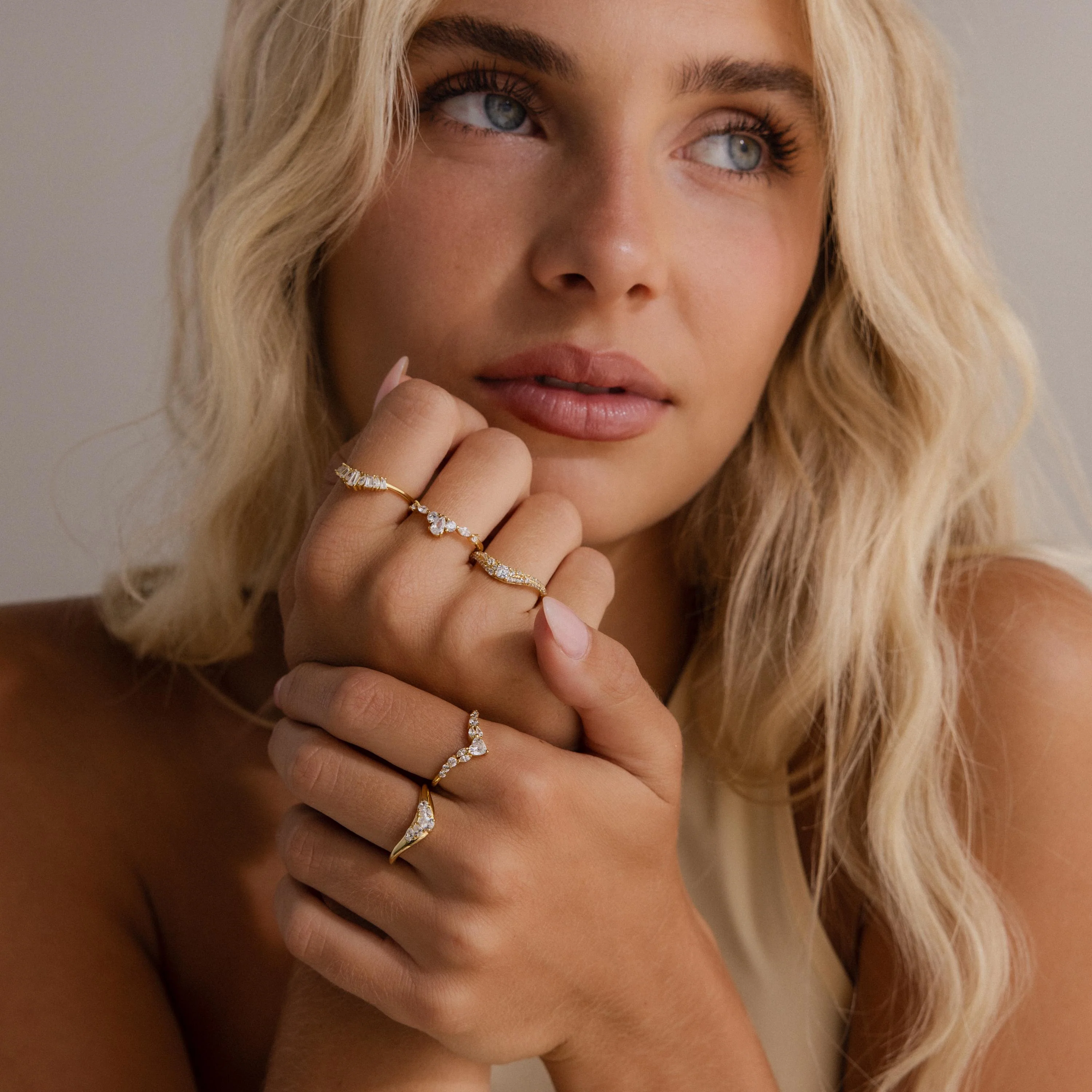 Art Deco Curve Diamond Ring - Image 8