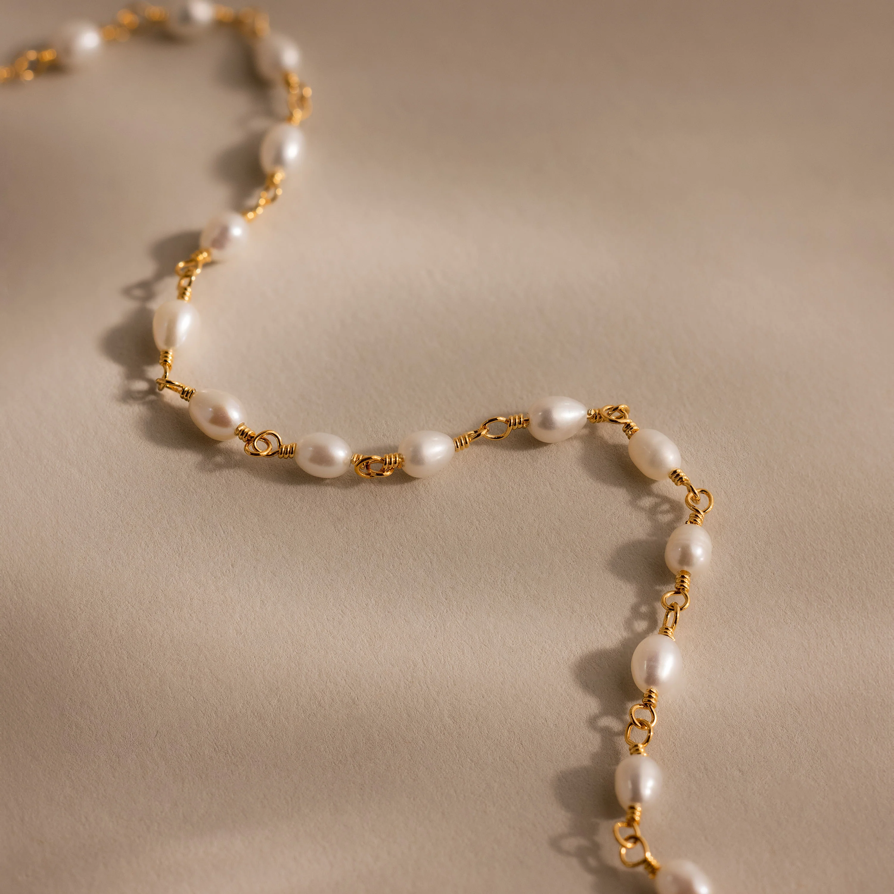 Aurora Pearl Station Necklace in 18K Gold - Image 5