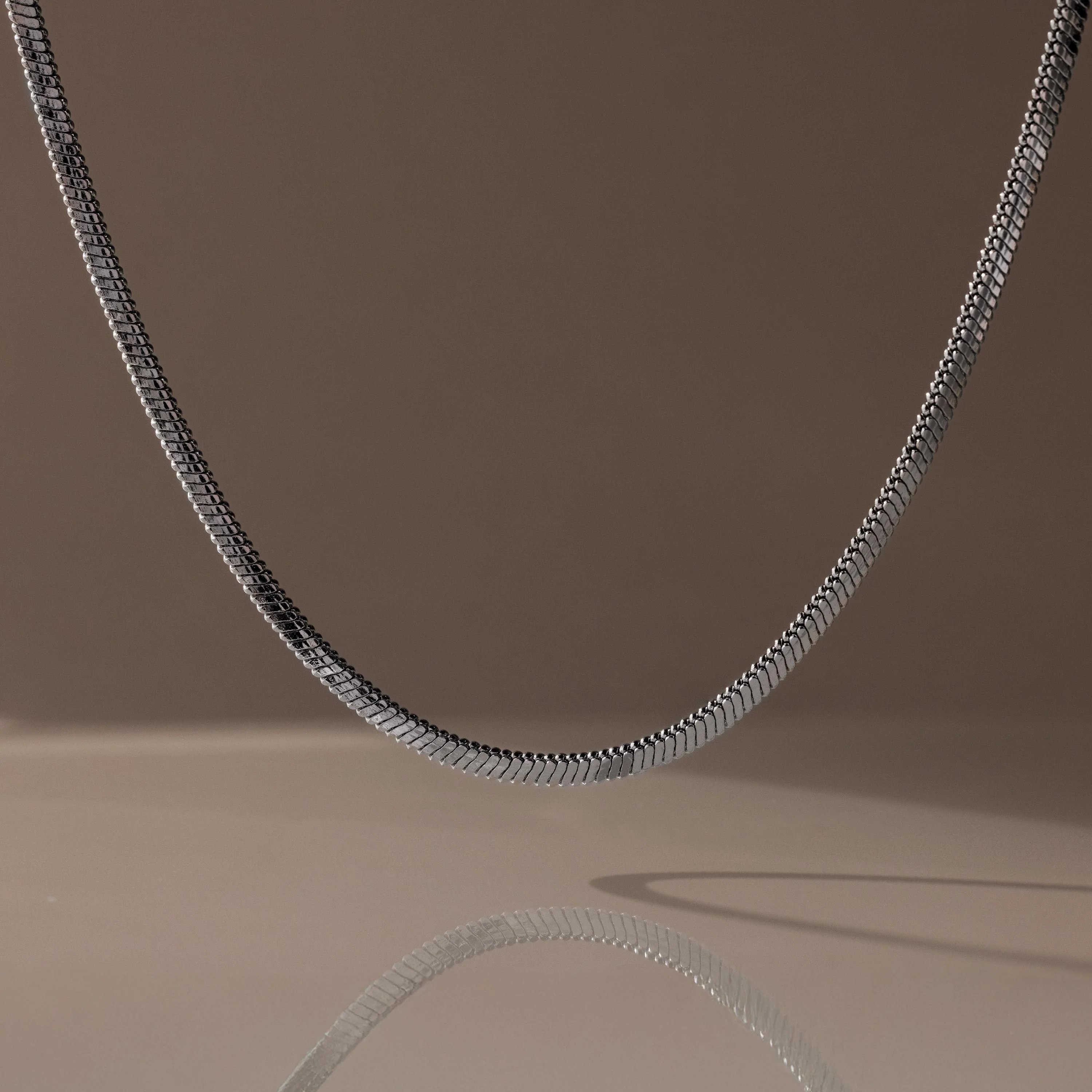 Bold Snake Chain Necklace in 18K Gold - Image 2