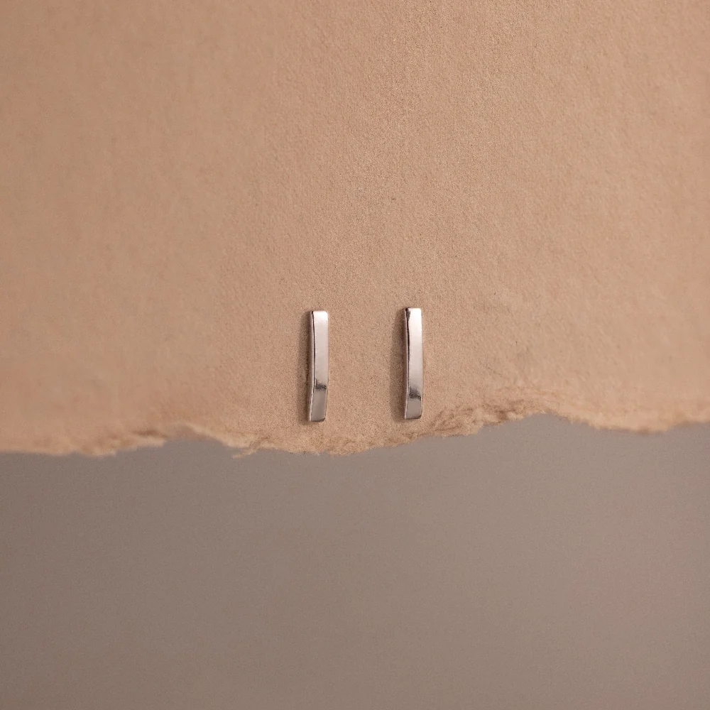 Dainty Bar Studs in Silver - Image 3