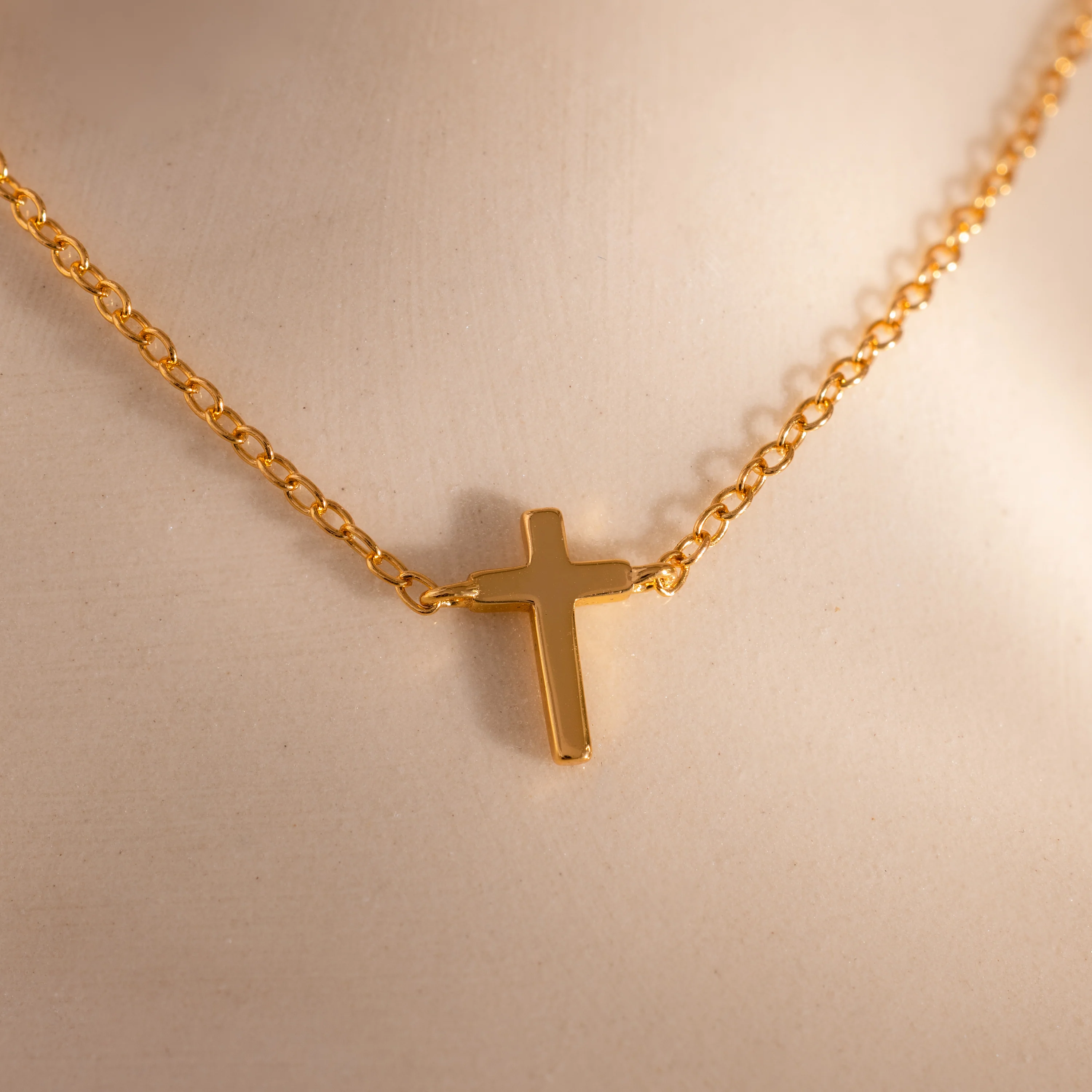 Dainty Cross Necklace in 18K Gold