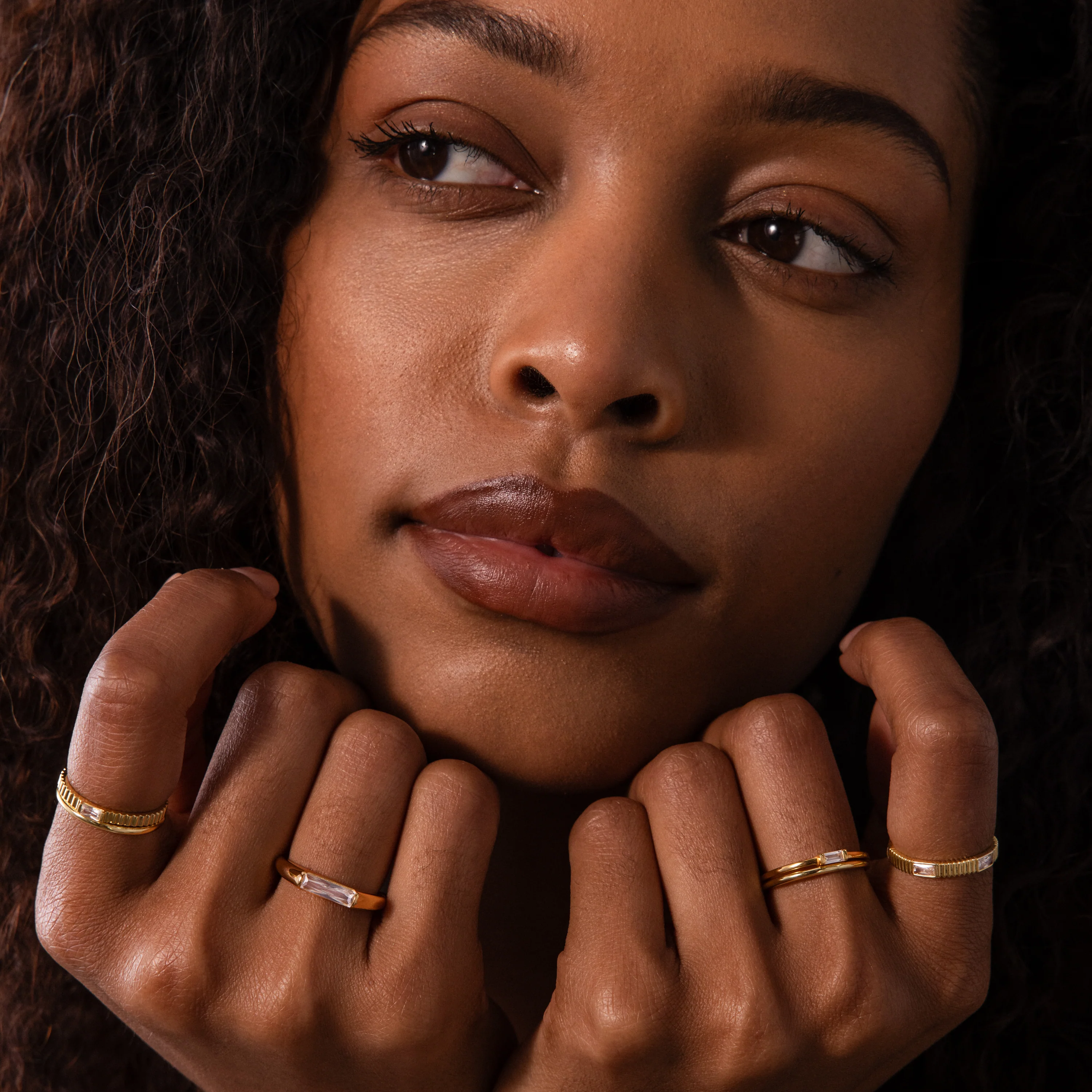 Dainty Ribbed Garnet Ring - Image 6