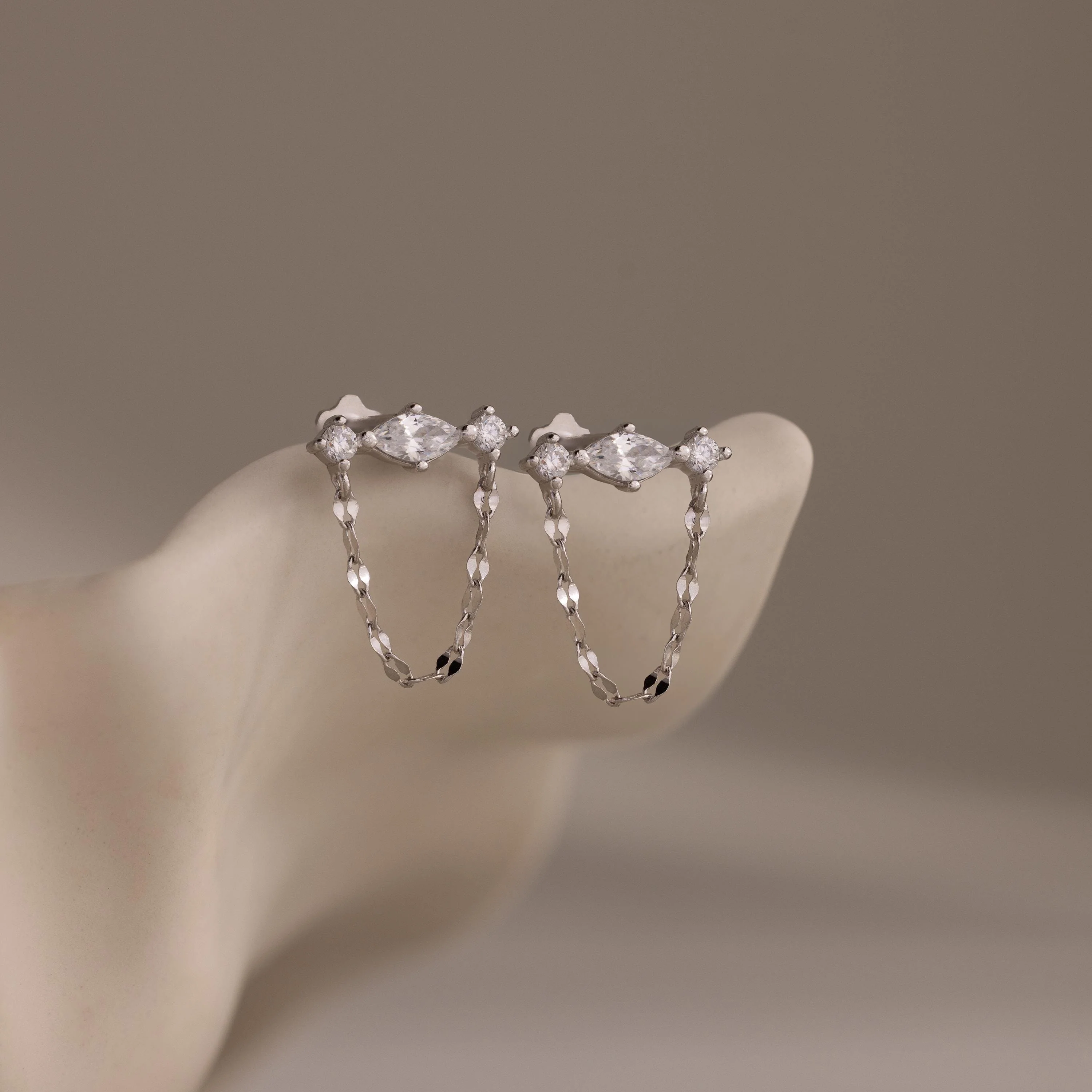 Diamond Marquise Chain Flat Back Studs - Image 6