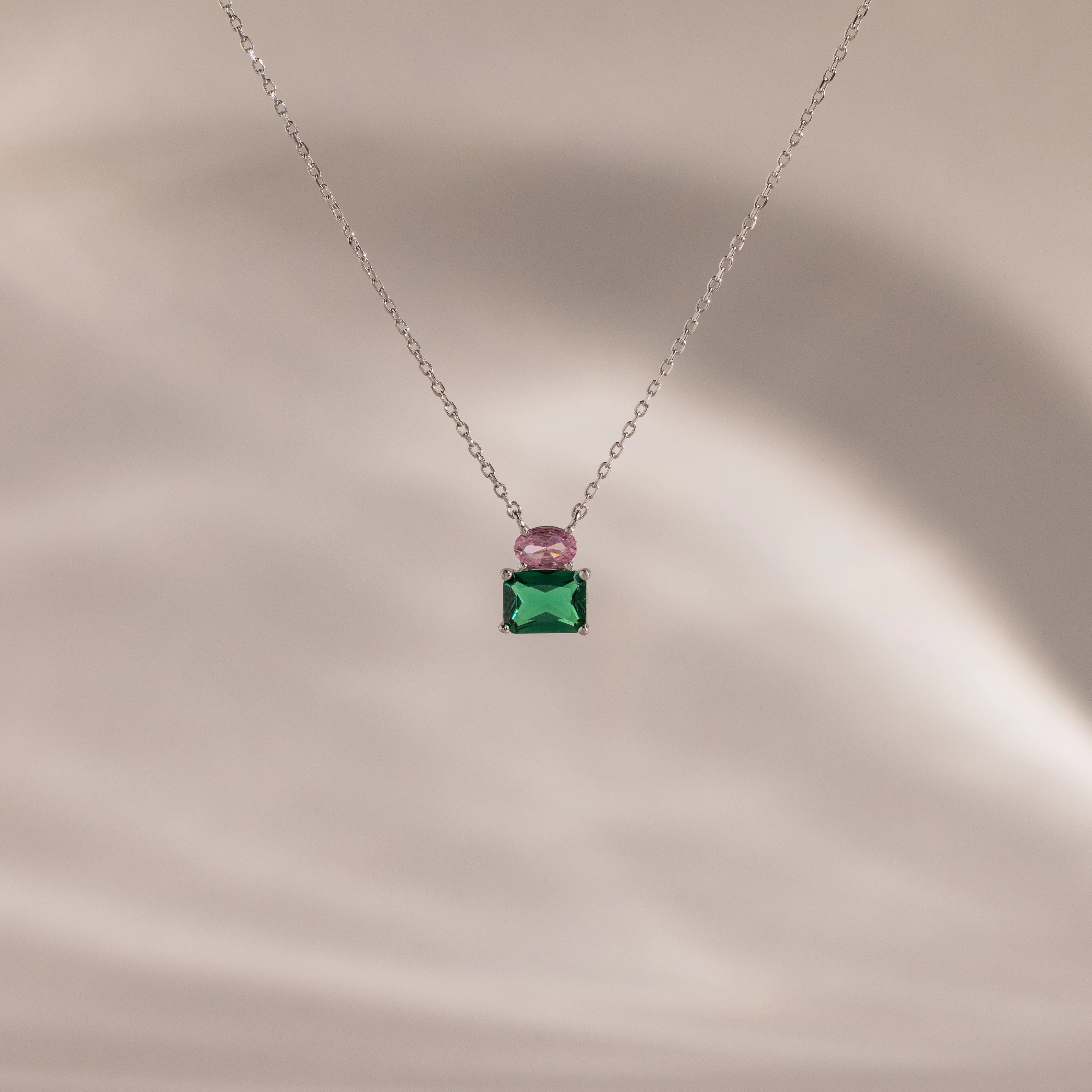 Emerald Bloom Necklace - Image 3