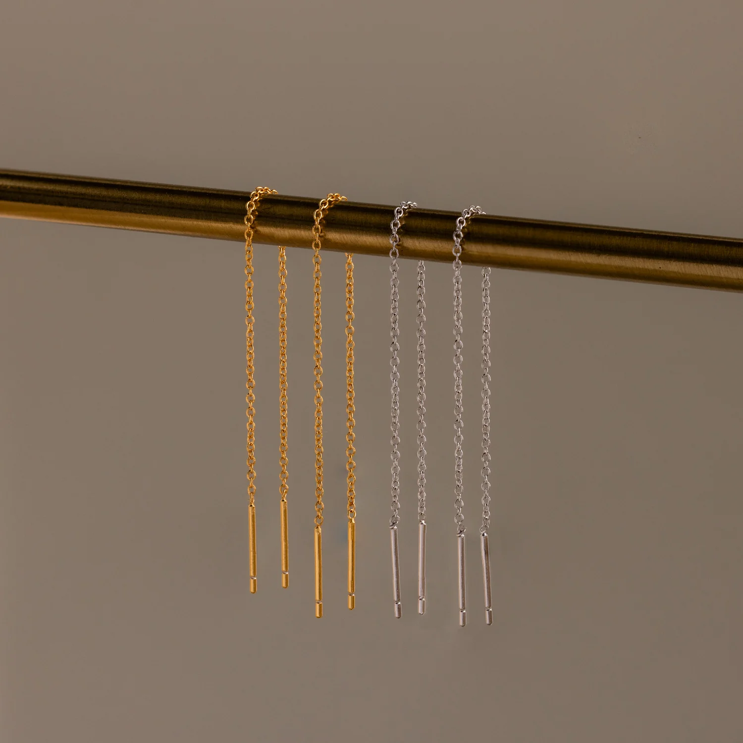 Essential Threader Earrings in 18K Gold - Image 7