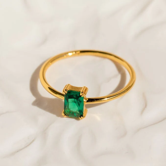 Harley Emerald Ring in 18K Gold - Image 7