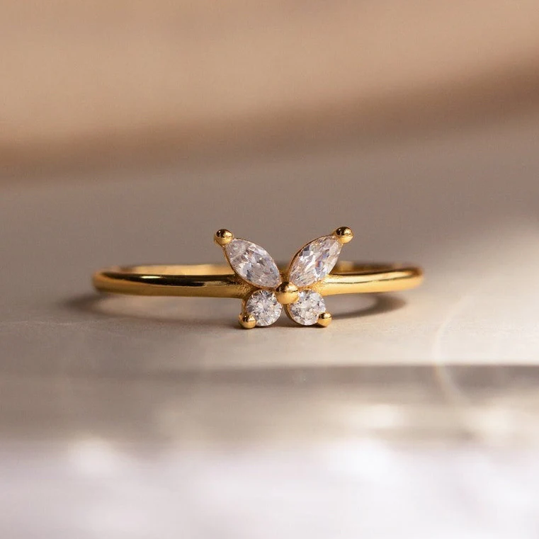 Mariposa Diamond Ring - Image 3