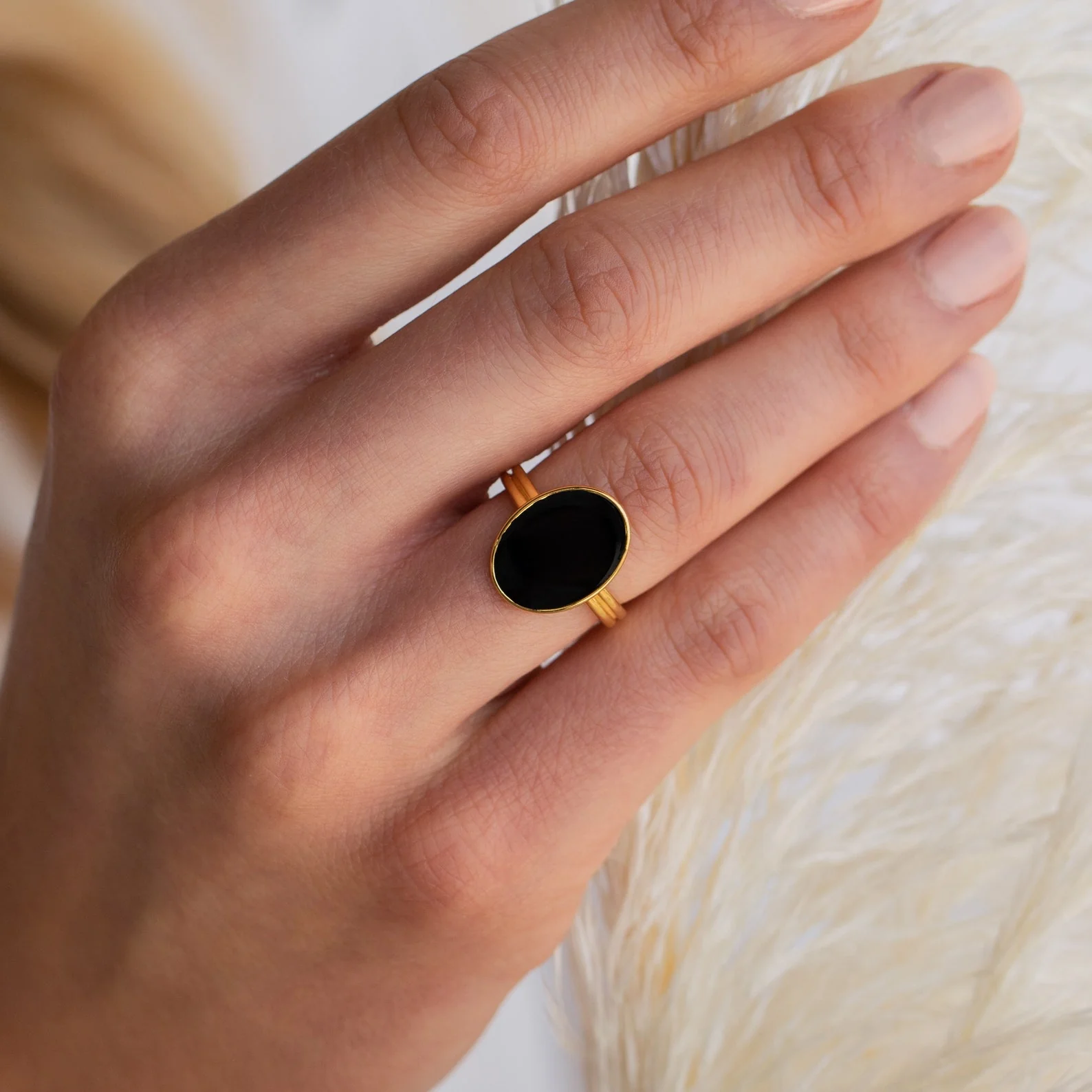 Midnight Hour Onyx Ring in 18K Gold - Image 2