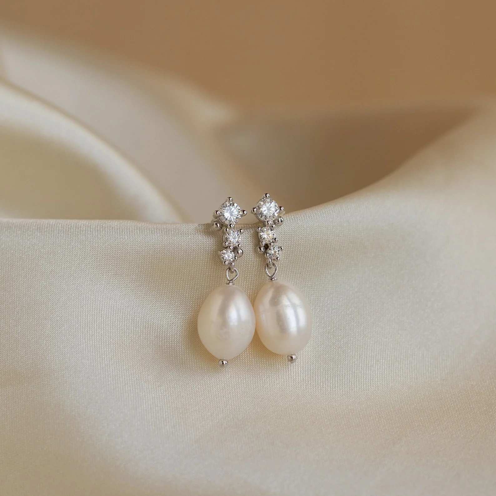 Millie Drop Earrings in Silver
