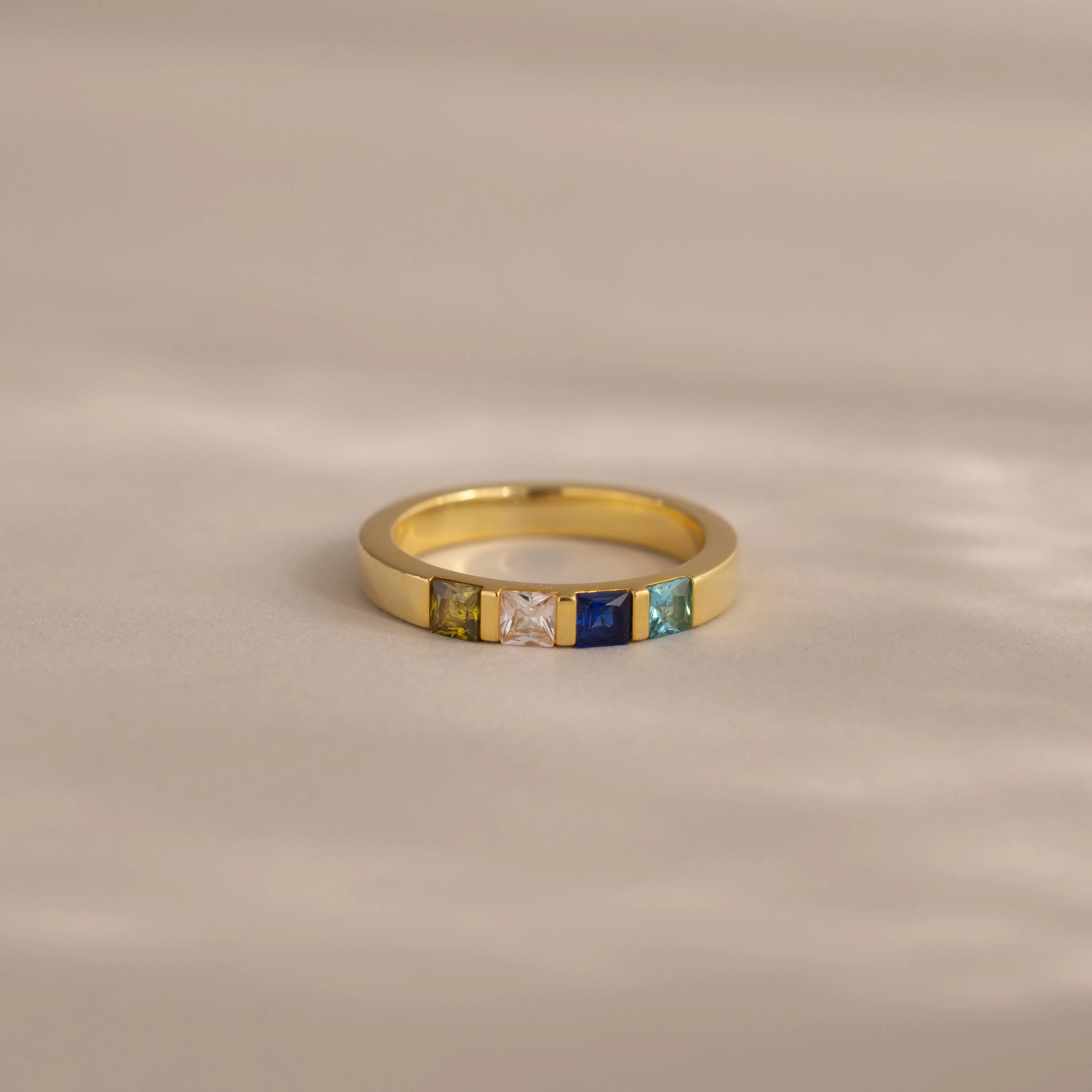 Multiple Birthstone Band in 18K Gold