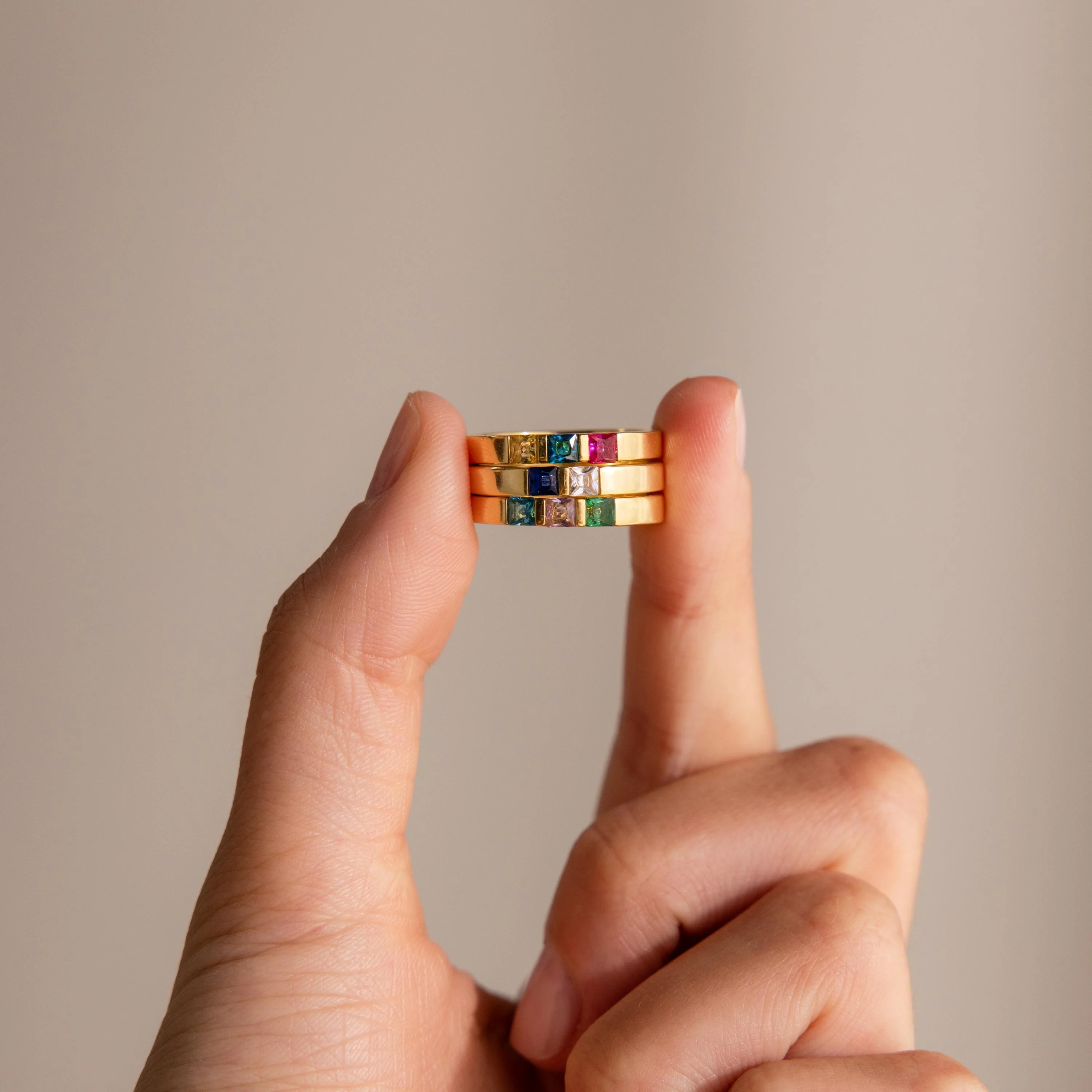 Multiple Birthstone Band in 18K Gold - Image 4