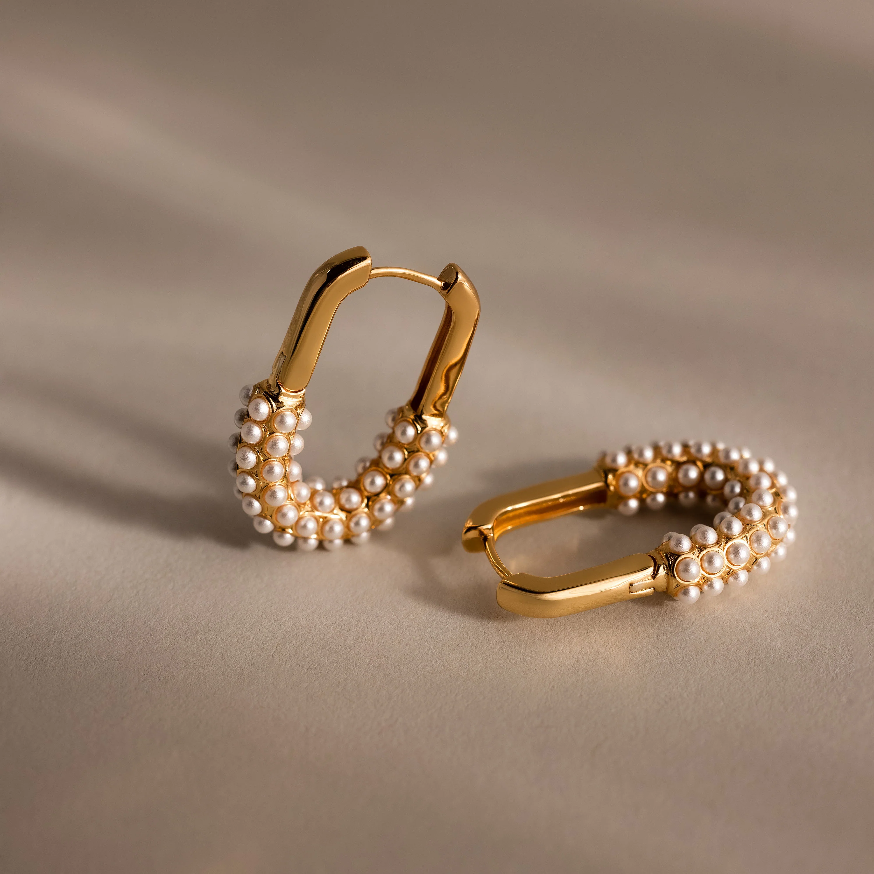 Pearl Cluster Link Hoops in 18K Gold - Image 6