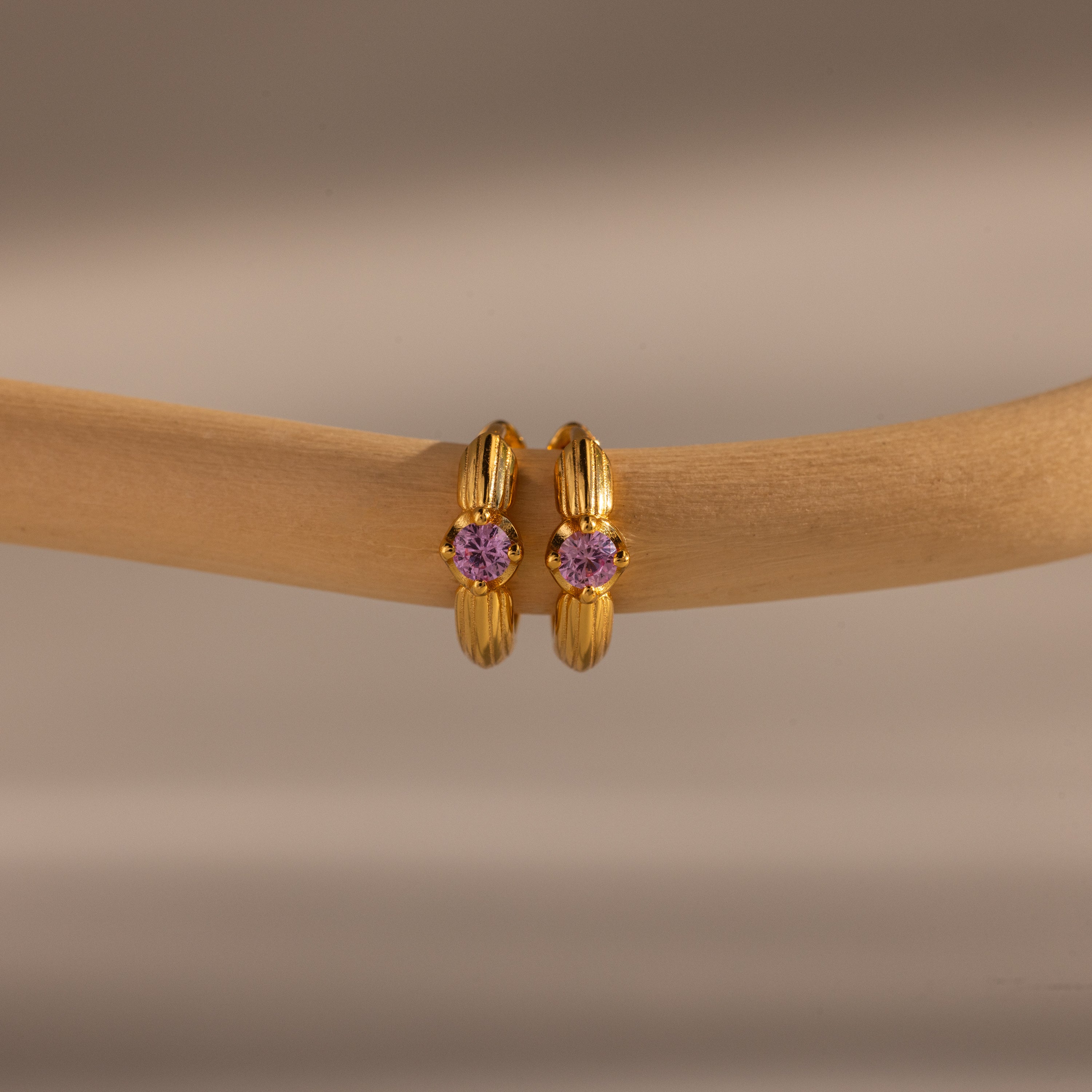 Ribbed Alexandrite Huggies - Image 3