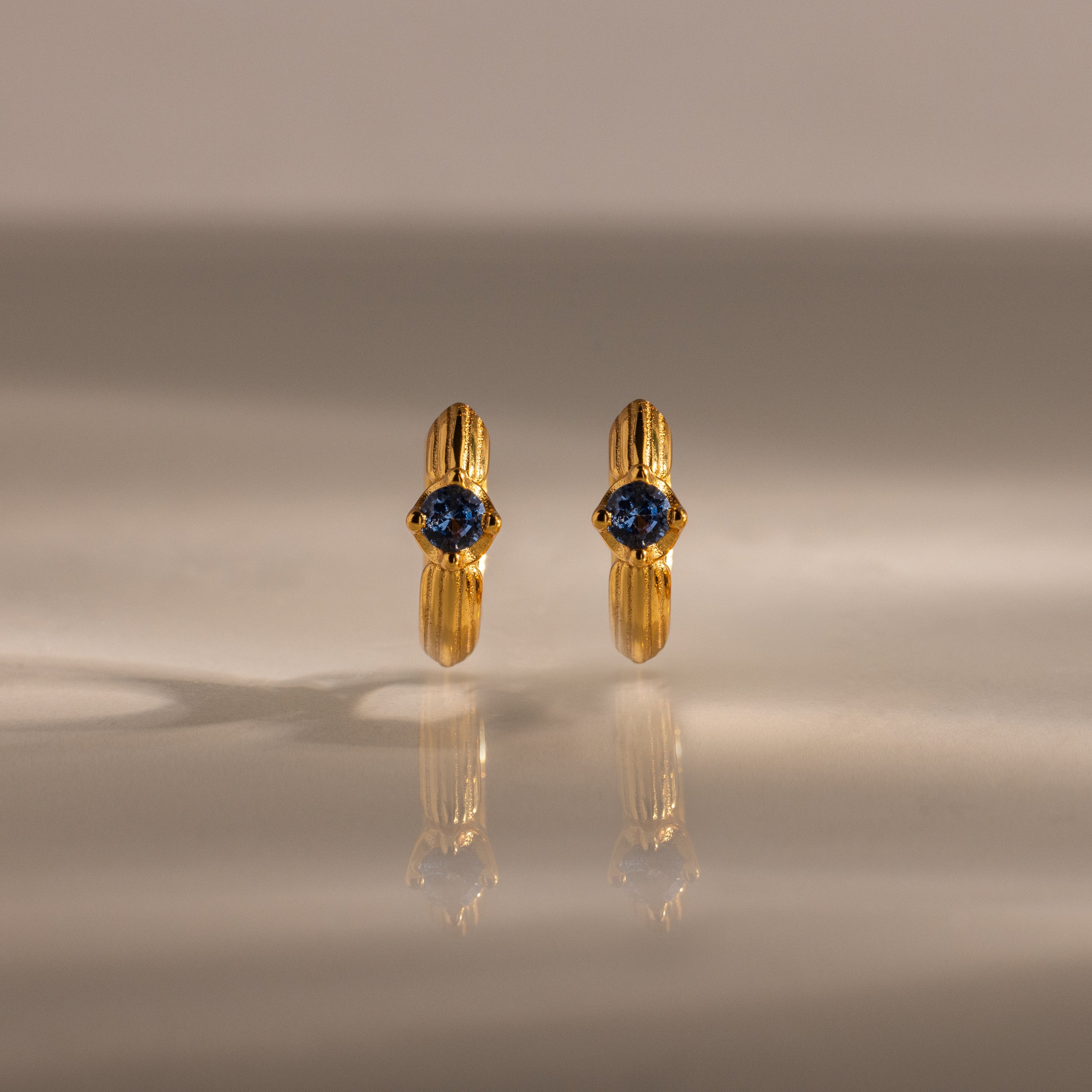 Ribbed Blue Zircon Huggies