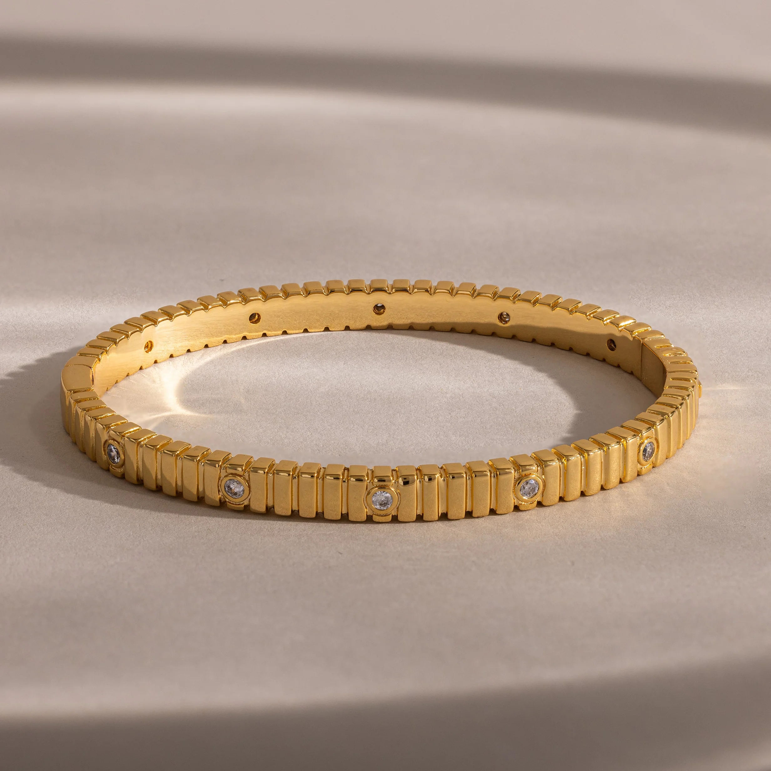 Ribbed Diamond Bangle - Image 2