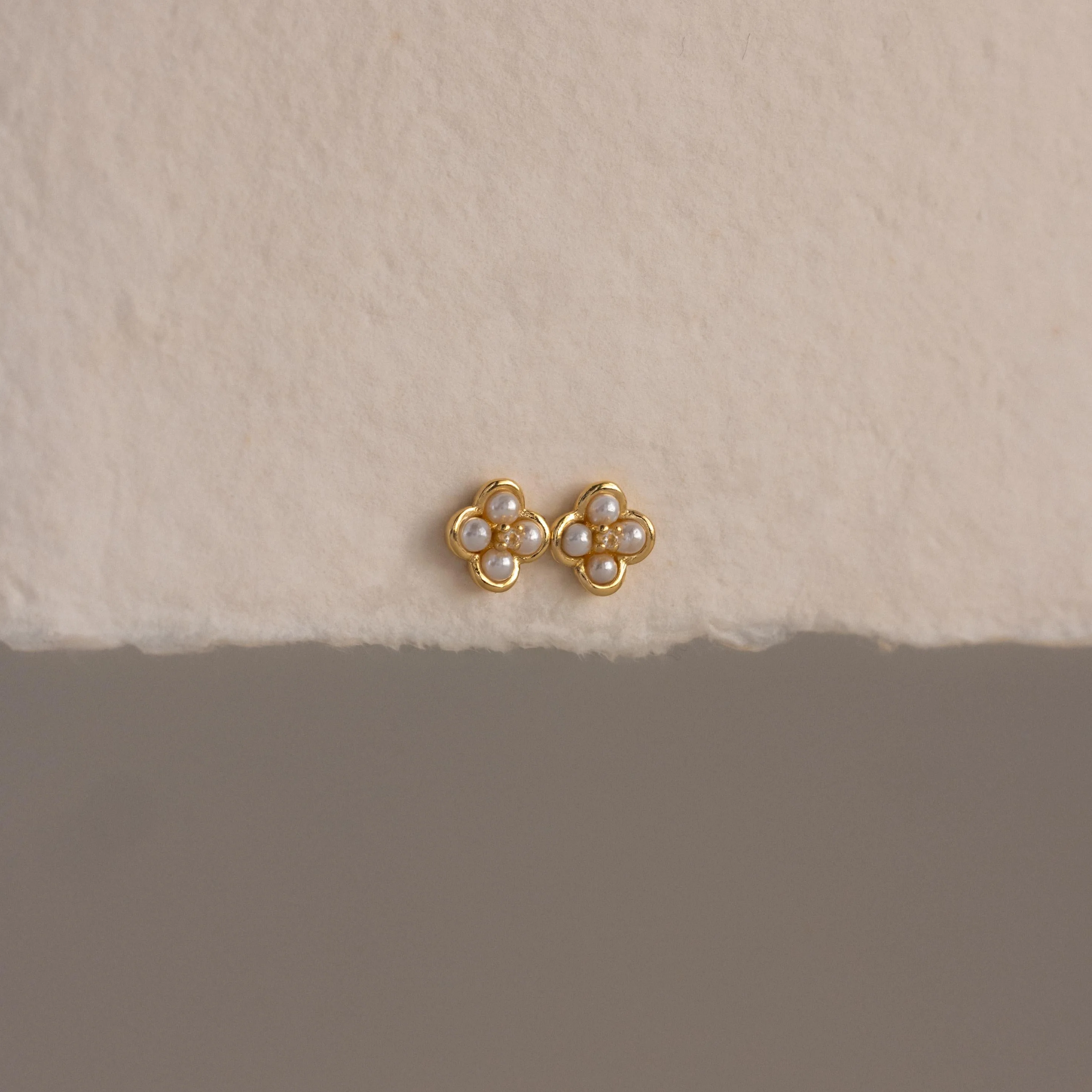Rounded Pearl Flower Studs in 18K Gold