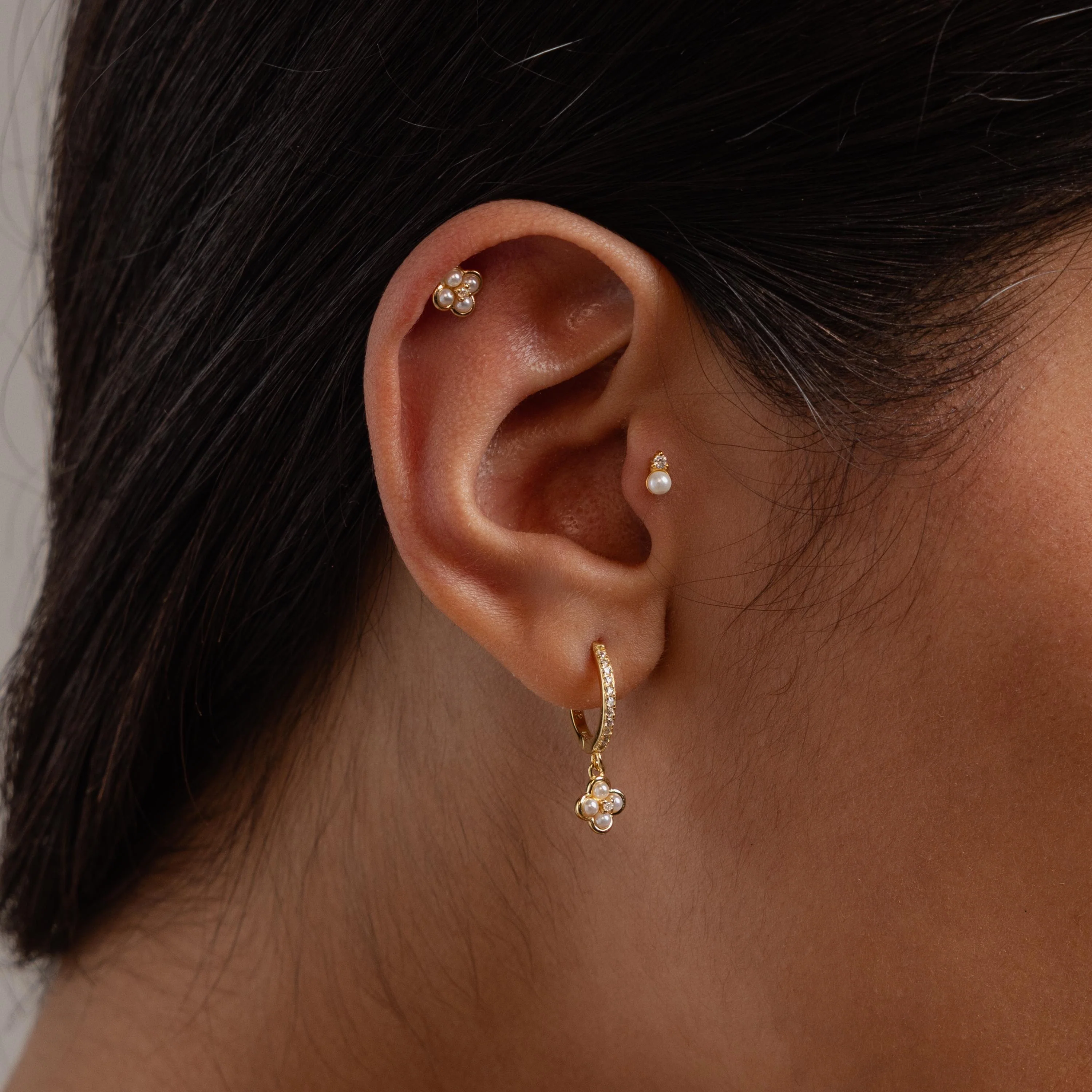 Rounded Pearl Flower Studs in 18K Gold - Image 6