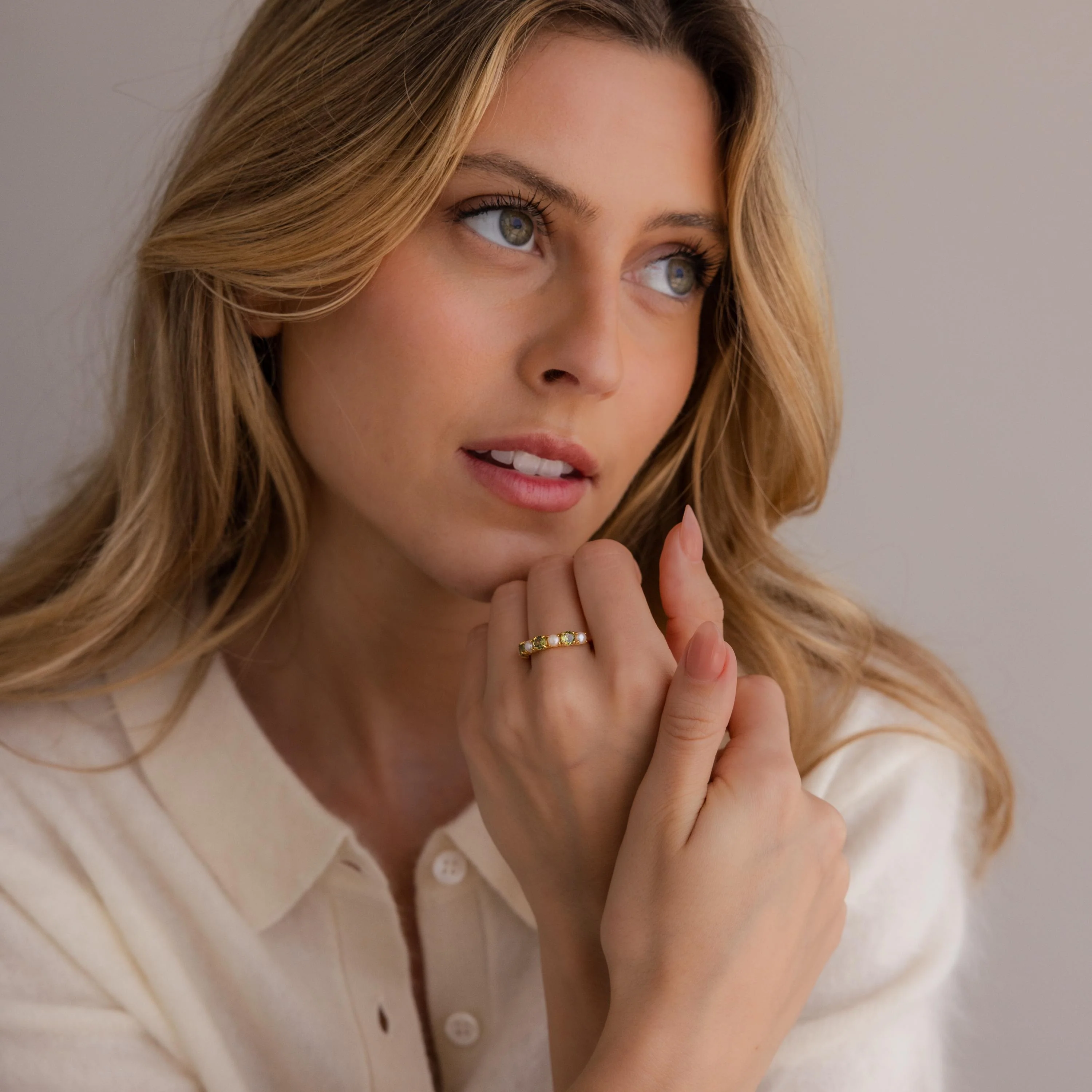 Garnet & Pearl Lace Ring - Image 4