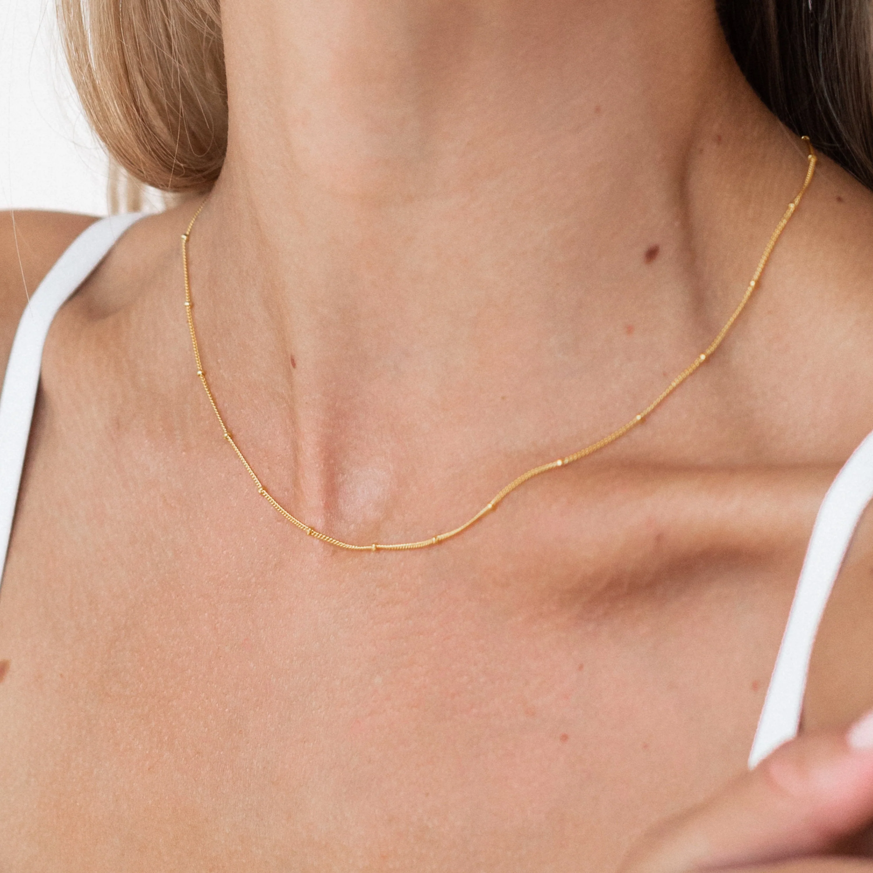 Thick Herringbone Necklace - Image 8