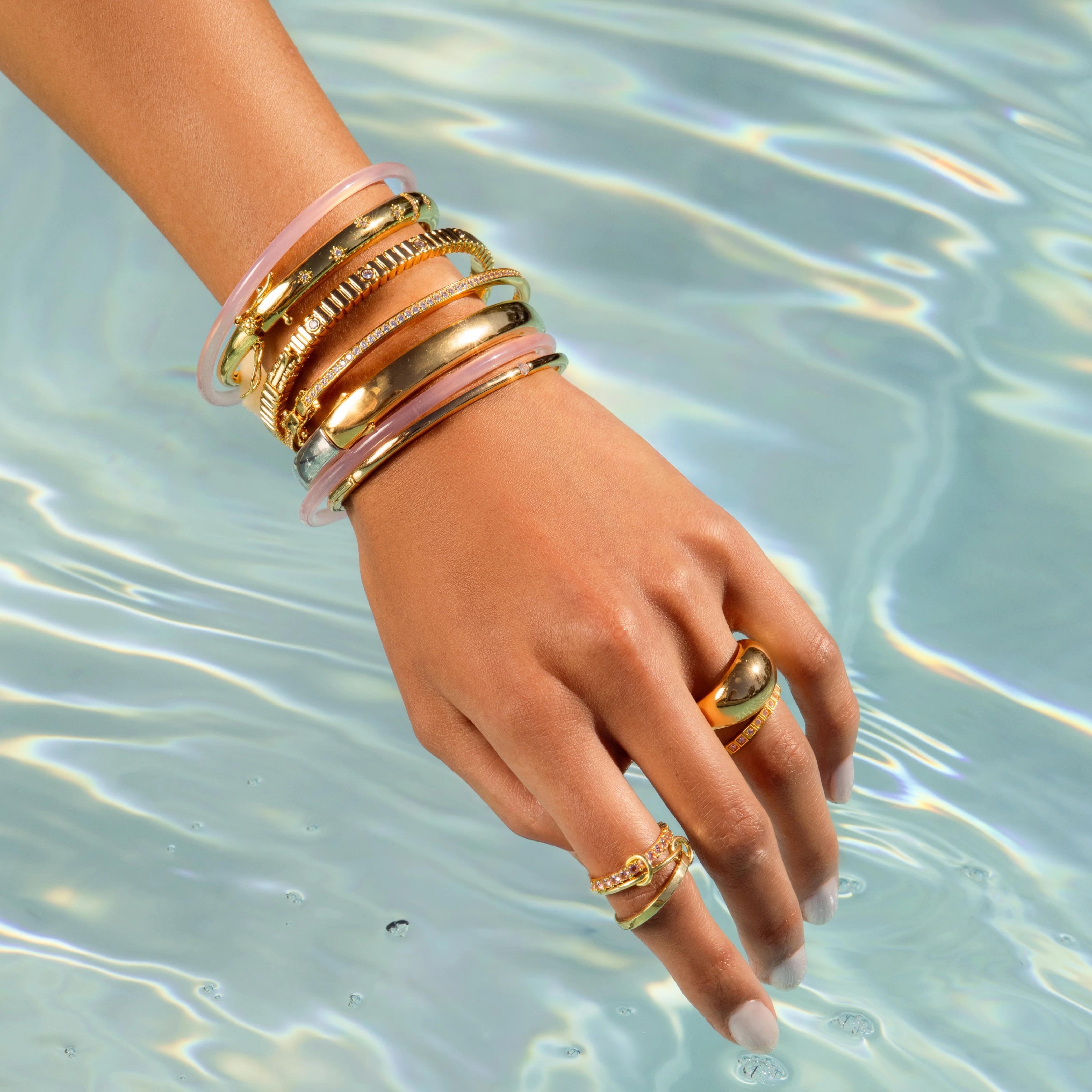 Thin Pink Jade Bangle Set - Image 6